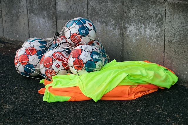 向年轻球员 向年轻球员